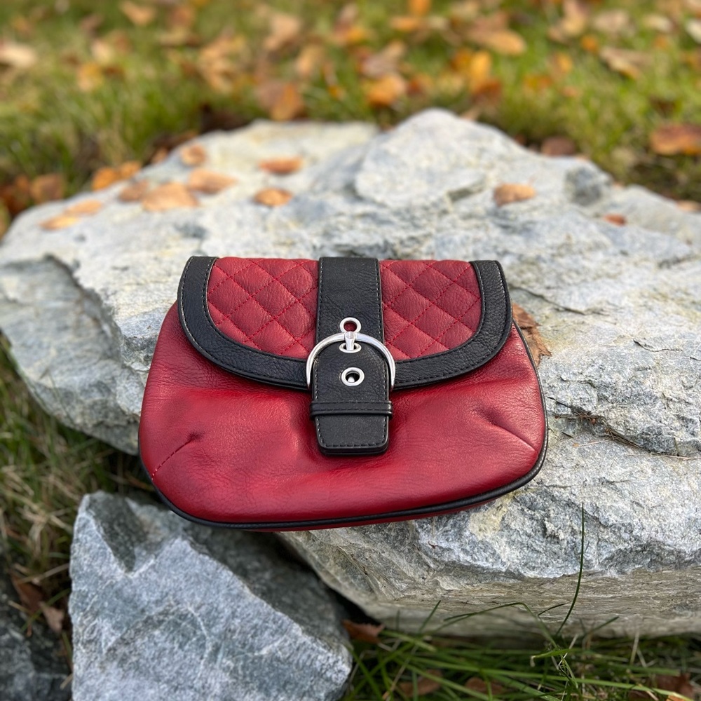 Brand New Grace Adele Clutch “Leigh”